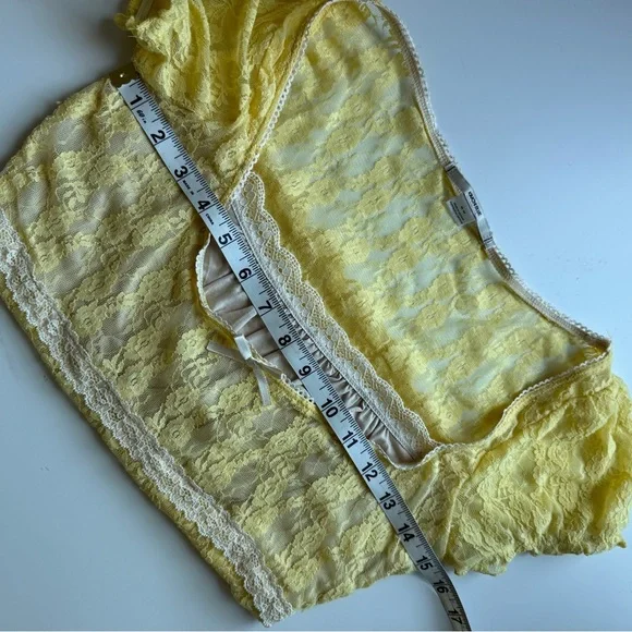 Urban Outfitters Kimchi Blue Sunny Lace Babydoll Milkmaid Blouse Sheer M - Picture 8 of 8